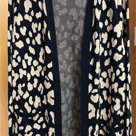 Kim Rogers Black and Tan Cardigan - Picture 6 of 8